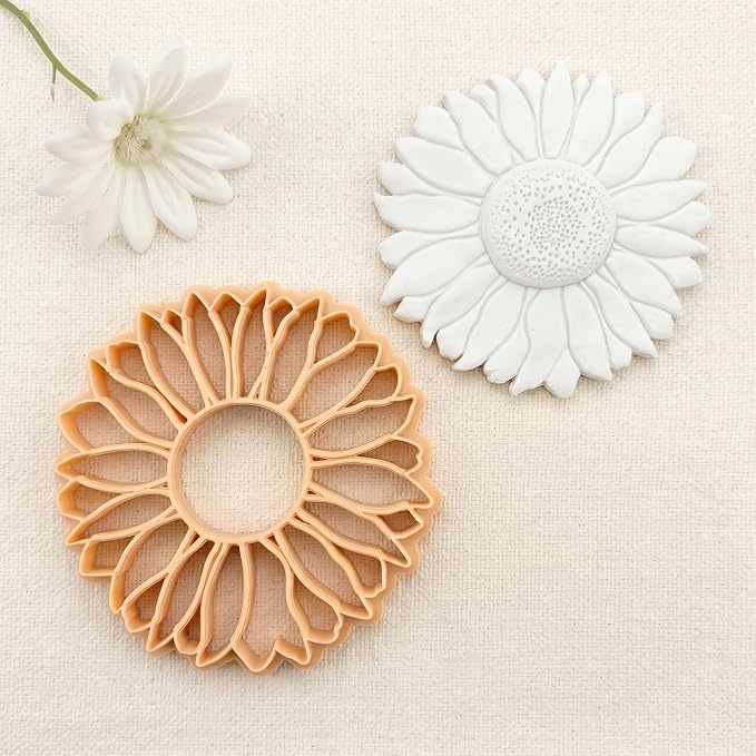 GOTO CLAY TOOLS Trinket Dish Cutter for Polymer Clay, Sunflower Trinket Dish Cutter, 4 inch Length, Embossed Polymer Clay Cutters, Sharp Edge