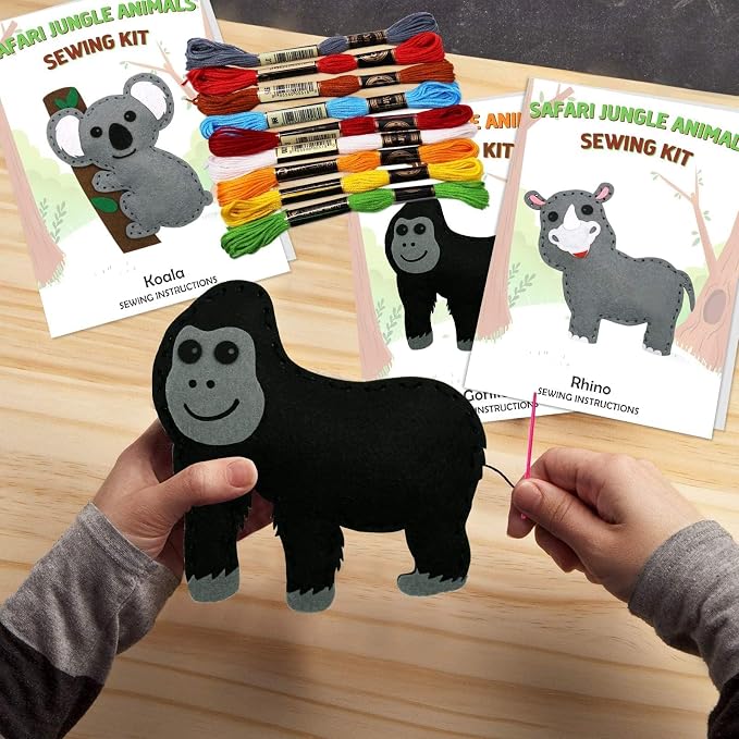 CiyvoLyeen Kids Sewing Kit Crafts – DIY Safari Jungle Animals Felt Plush Ornaments Sewing Set for Girls & Boys Ages 7–12, Beginner Craft Kit Set of 14