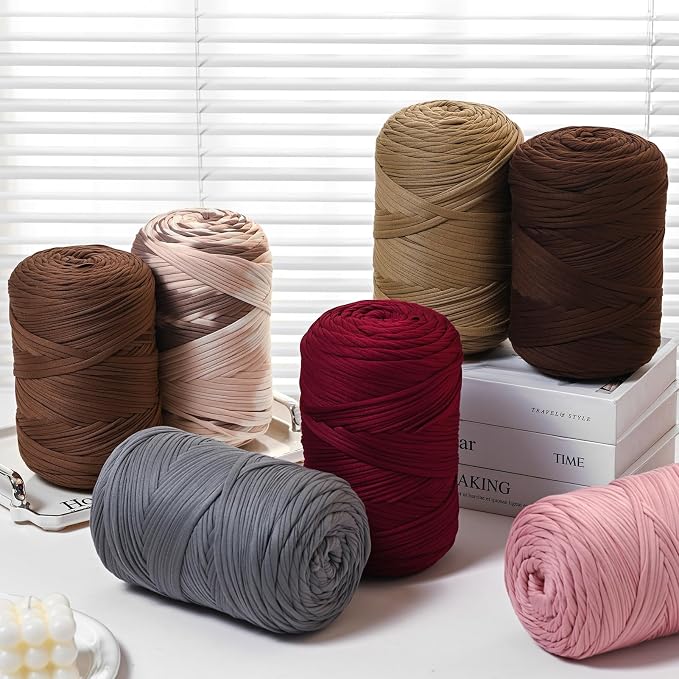 800g T-Shirt Crochet Yarn for Crocheting Crafts/Bags/Basket/Coaster,Hand Knitting Tshirt Yarn for Crochet,228yds T Shirt Yarns with High Elastic Thick Yarns Polyester Fabric（Peacock Green）