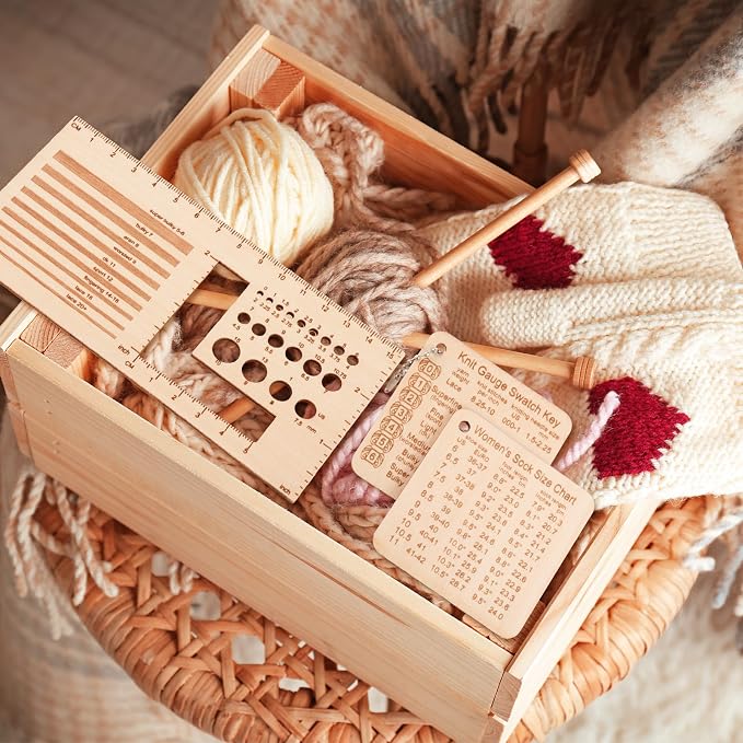 Eersida 15Pcs Wooden Knitting Gauge Set Yarn Tool with Ruler & Chain, Basic