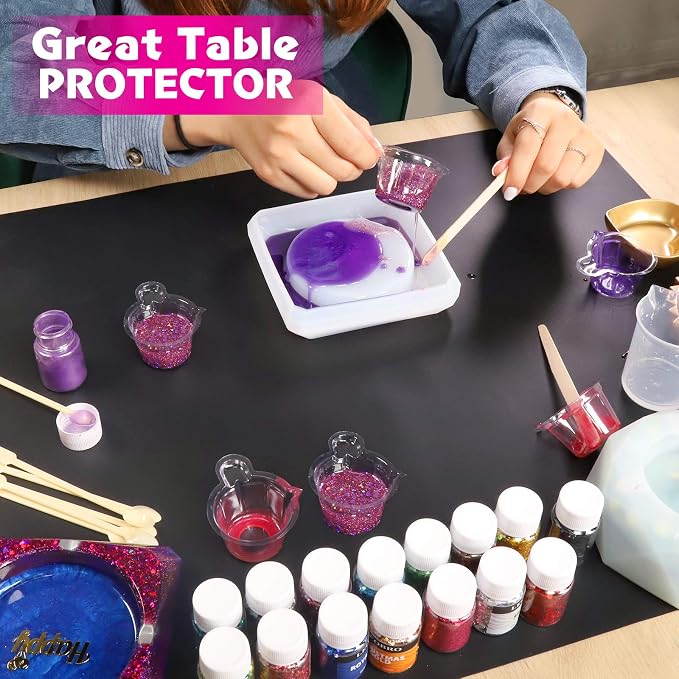 LEOBRO Large Silicone Mats for Crafts, Resin Mold, Playdough, White & Black | 2pcs 23.4"x19.5" Large Silicone Sheets, Nonstick Resin Molds Mats, Table Mat, for Clay, Resin, Paint, Glue, Jewelry Making