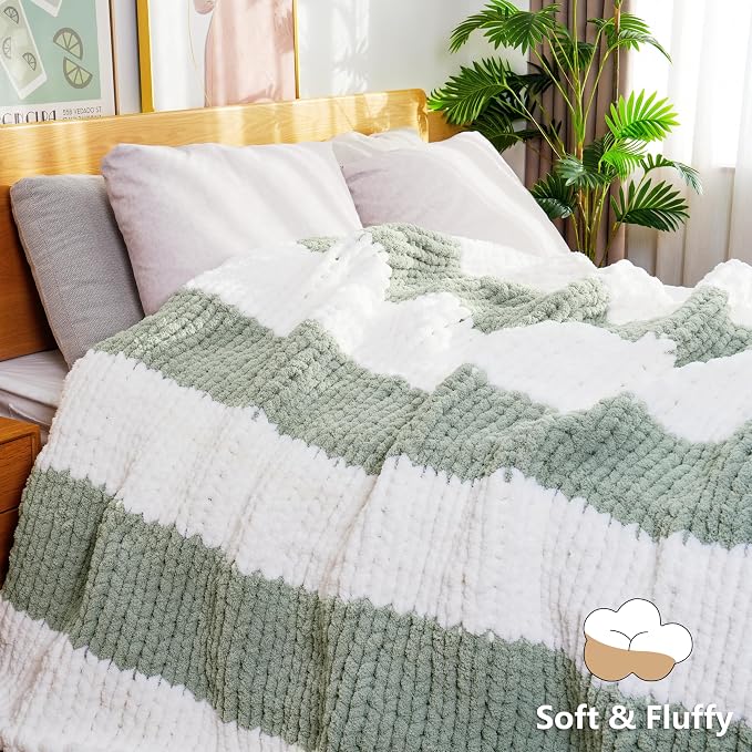 Cozyful Chunky Yarn for Hand Knitting - #10 Chunky Chenille Yarn, Jumbo Big Thick Chunky Yarns for Crocheting, Super Bulky Chunky Knit Blanket Yarns, 8 Skein (22yd, 8oz/Skein), Cream & Multi Green