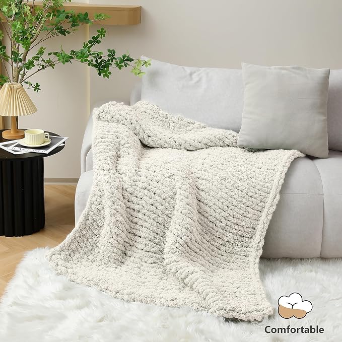 Cozyful Chunky Yarn for Hand Knitting - #10 Chunky Chenille Yarn, Jumbo Big Thick Chunky Yarns for Crocheting, Super Bulky Chunky Knit Blanket Yarns, 8 Skein (22 yds 8 oz Each Skein), Beige White