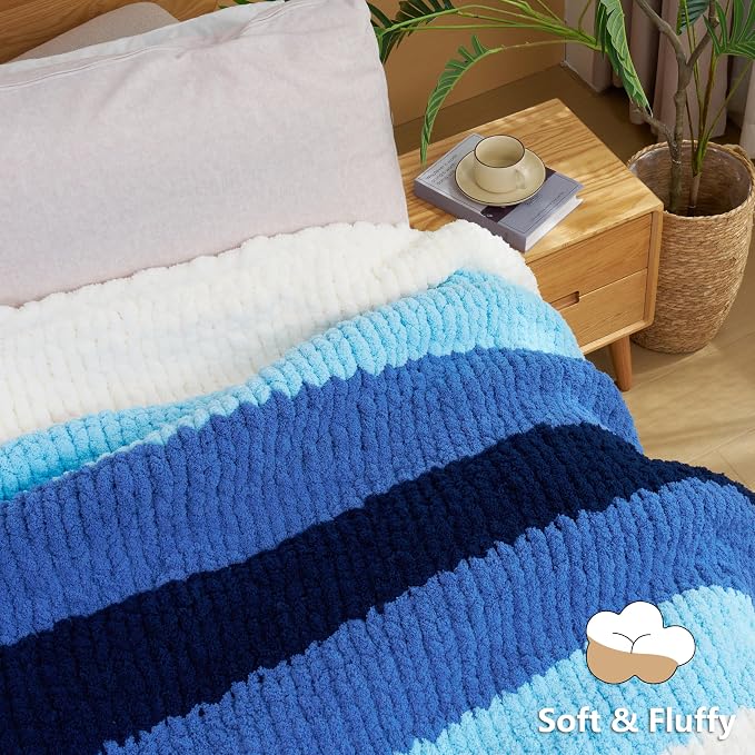 Cozyful Chunky Yarn for Hand Knitting - #10 Chunky Chenille Yarn, Jumbo Big Thick Chunky Yarns for Crocheting, Super Bulky Chunky Knit Blanket Yarns, 8 Skein (22yd, 8oz/Skein), Country & Navy