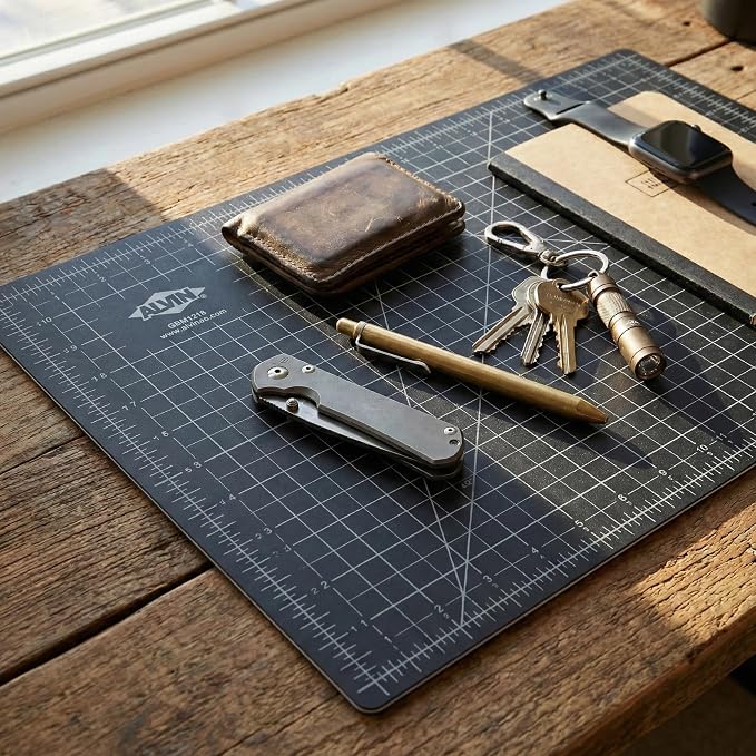 ALVIN GBM Self-Healing Cutting Mat 12 x 18 inch | Double-Sided Green/Black | 5-Layer Gridded Surface for Arts, Crafts and Sewing - Model GBM1218
