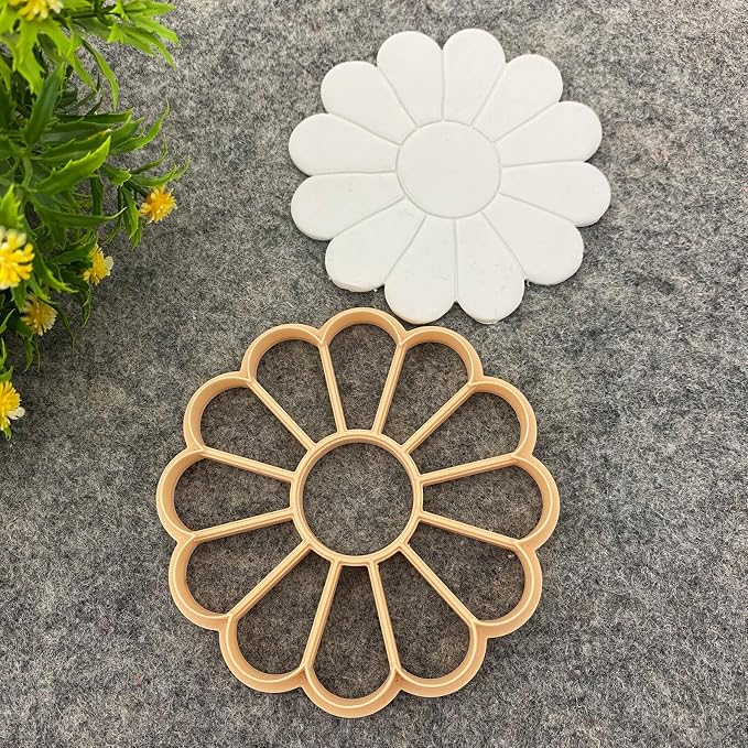 GOTO CLAY TOOLS Clay Trinket Dish Cutter for Polymer Clay, Daisy Flower Trinket Dish Cutter, 4 inch Length, Embossed Polymer Clay Cutters, Sharp Edge
